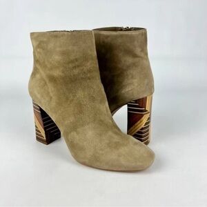 Vince Camuto Brynta Suede Boots w Patterned Block Heel. Sz 9. New, never worn.